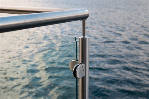 Rostfritträcke Hörnstolpe